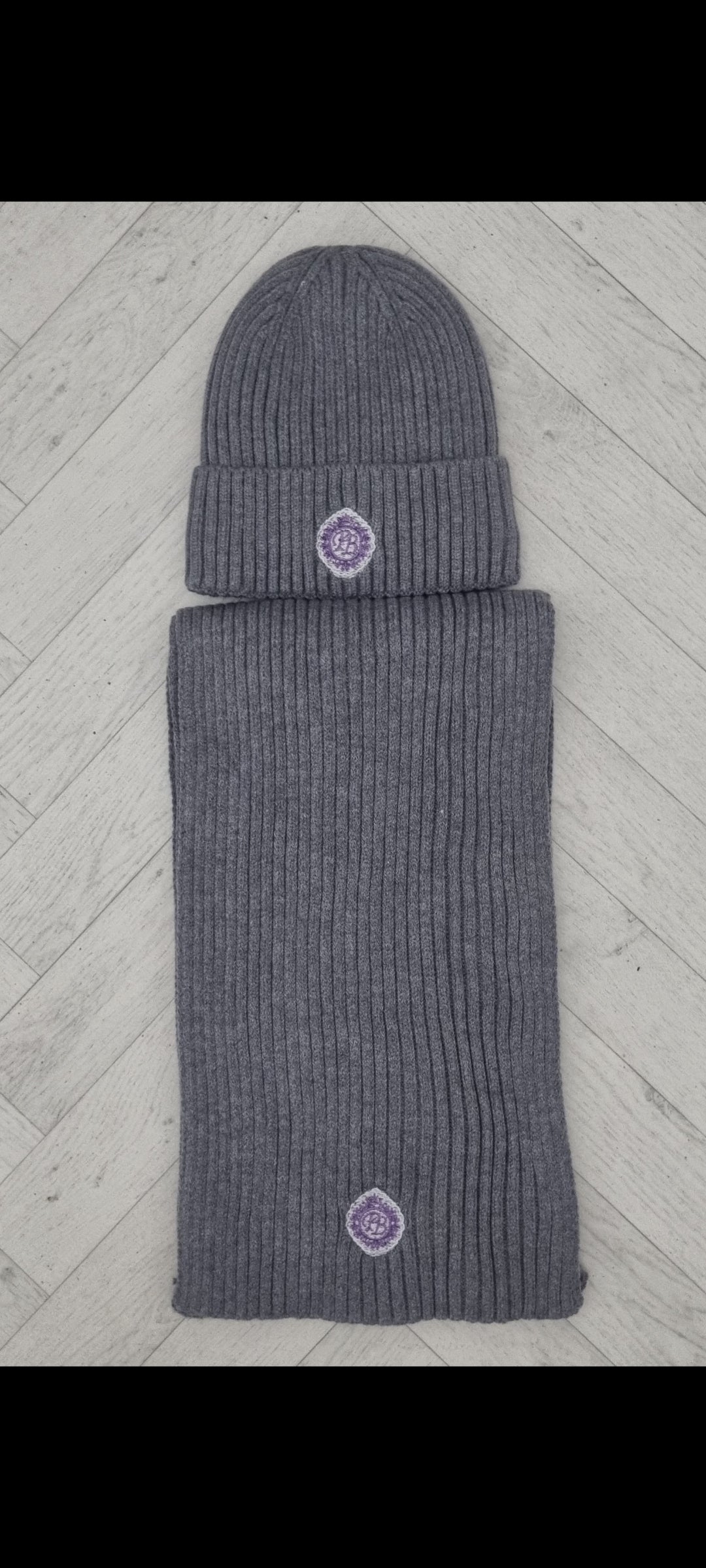 PERSONALBEST74 BEANIE HAT & SCARF