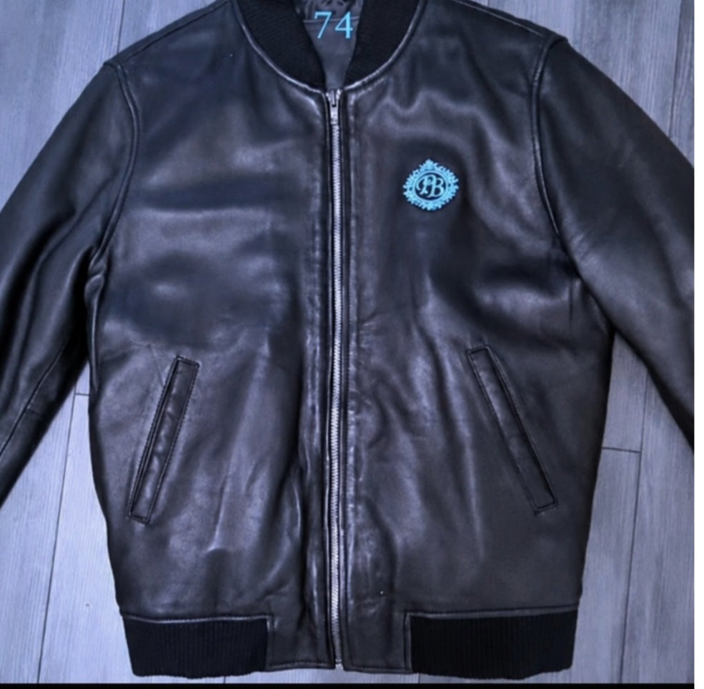 @Personalbestmainline 100% Black calf skin Leather Bomber Jacket